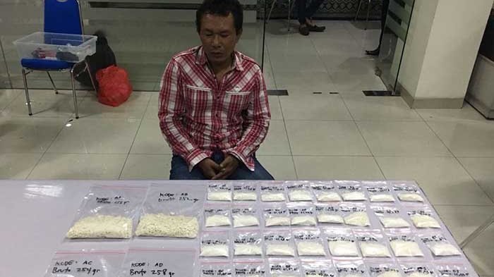 Bawa 2 Kg Kokain saat Mendarat di Bandara Ngurah Rai, Pria Penumpang Qatar Airways Tak Berkutik