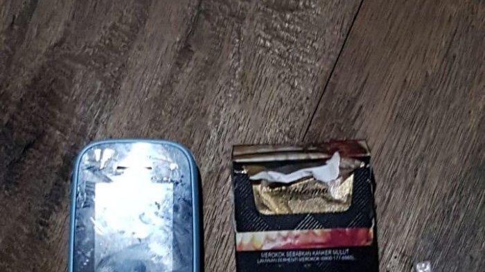 Saat Diamankan Petugas Satresnarkoba Polres HSU, Pelaku Sempat Buang Kotak Rokok Berisi Sabu