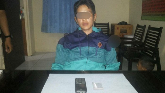 Acil Yuli Ditangkap Polisi Bawa Sabu Saat di Depan Stadion Willy M Yoseph