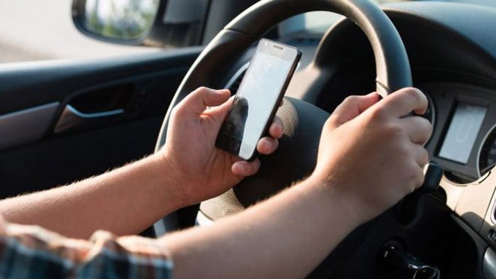 Gila! Di Negara Kaya Ini Mengintip Ponsel Pasangan Tanpa Izin Didenda Hampir Rp 2 Miliar