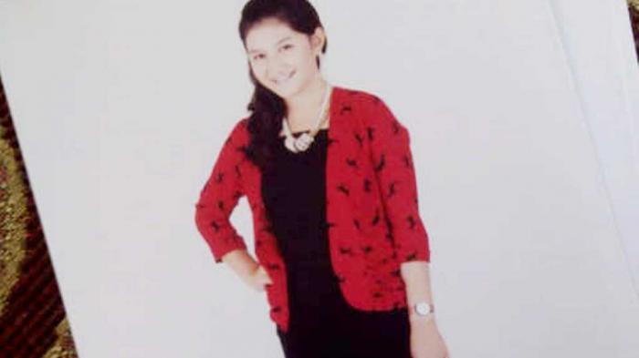 Besty akan Kenakan Gaun Rancangan Khusus