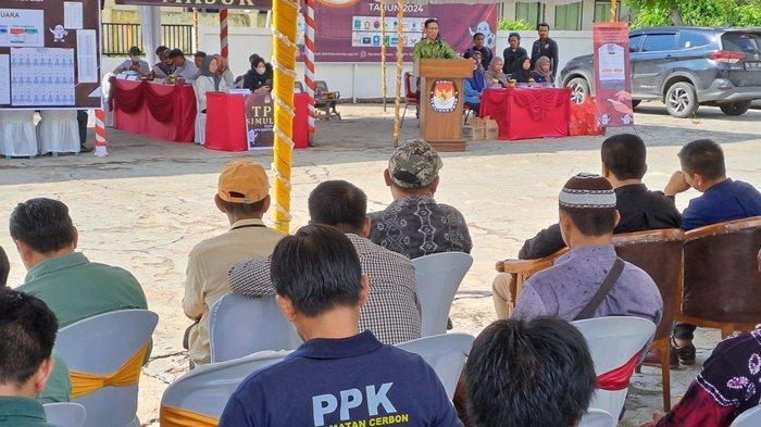 KPU Batola Gelar Bimtek  Simulasi  Pemilu 2024, Peserta : Saya Sudah Berpengalaman