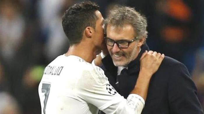 Penasaran! Ronaldo Bisikan Sesuatu ke Telinga Blanc