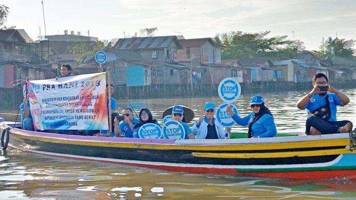 Kampanyekan Stop Narkoba Sambil Sisir Sungai