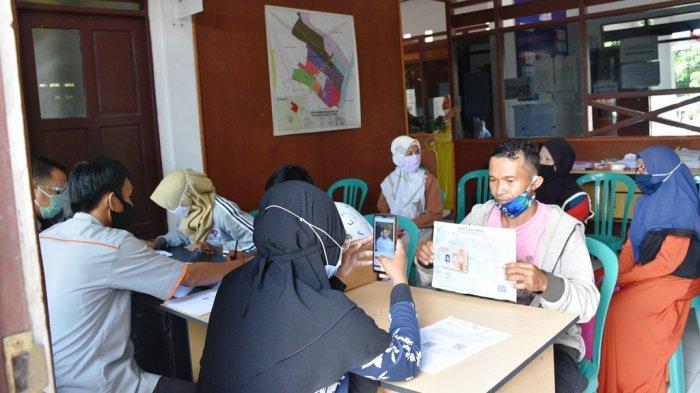 Warga Selat Utara Kembali Terima BST, Diatur Sesi Pengambilan Hindari Kerumunan