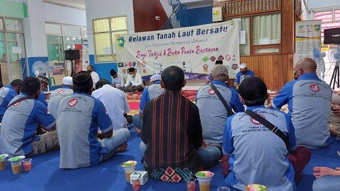 Gelar Buka Bersama, Dinsos Tanahlaut Upayakan Semua Relawan Masuk Kepesertaan BPJS
