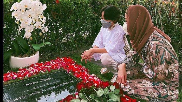 Ditemani Noah, Bunga Citra Lestara Ziarah ke Makam Ashraf Sinclair, Ungkapkan Kerinduan Mendalam
