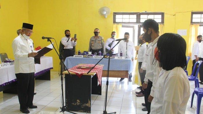 Anggota BPD Desa Aing Bantai Dilantik Bupati HST, Ini Harapannya