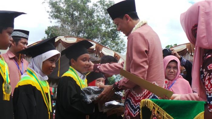 Khatam Alquran, BKPRMI Tanahlaut Wisuda 2.917 Santri