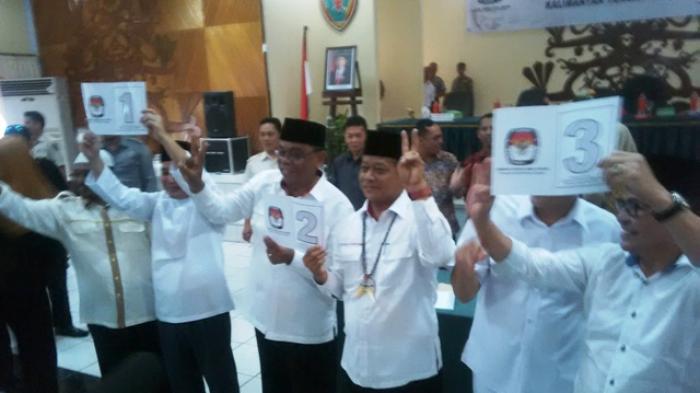 Sugianto No 1, Willy No 2 dan Ujang No 3
