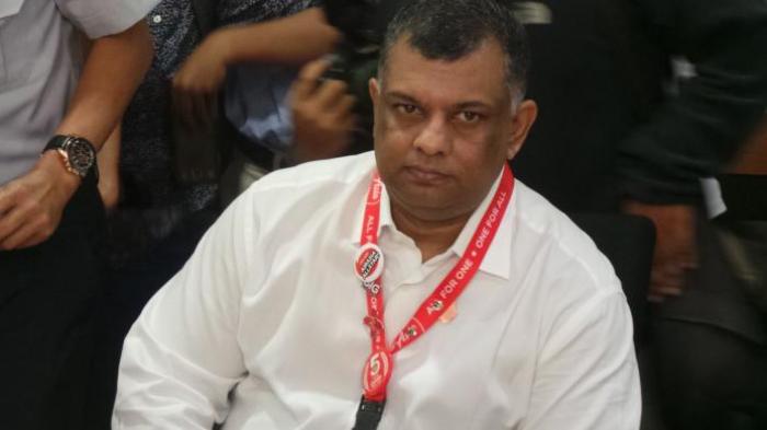 Surat Tony Fernandes kepada Penumpang AirAsia