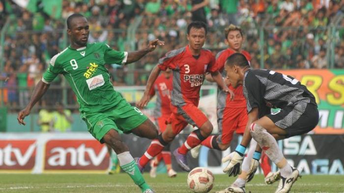 Siapkan Charles Parker di Turnamen PIS