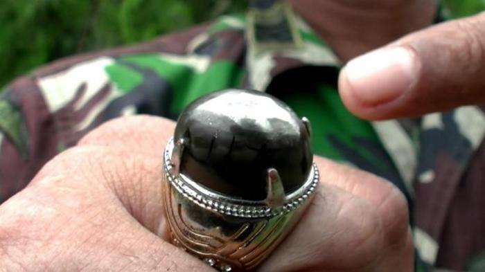 Ayo! Berkunjung ke Pengrajin Batu Pelambuan