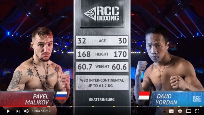 Daud Yordan Pukul KO Petinju Rusia Malikov, Penonton Beri Applause karena Daud Lakukan Aksi Ini