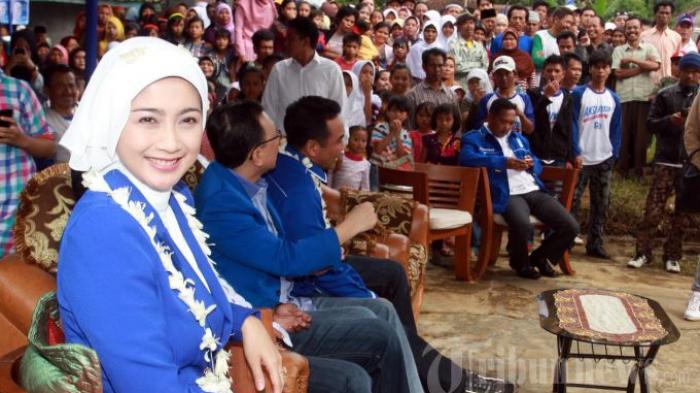 Desy Ratnasari Janji Tak Lupakan Warga Sukabumi