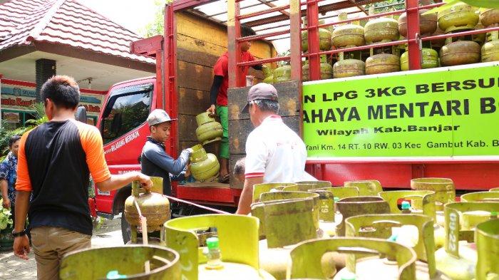 Harga Elpiji 3 Kg Melambung Rp 45 Ribu Per Tabung, Warga Daha Masih Kesulitan Mendapatkannya