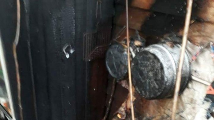 Geger Kebakaran di Jembatan Panjang Kapuas, Warga Berhasil Padamkan Api