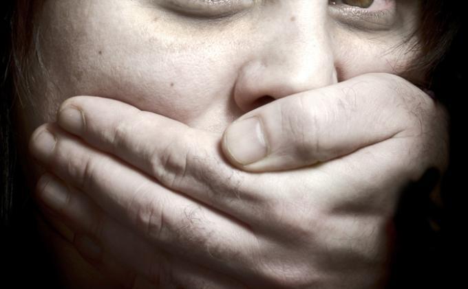 Pria Misterius Paksa Bocah SD Berbuat Cabul di Dalam WC