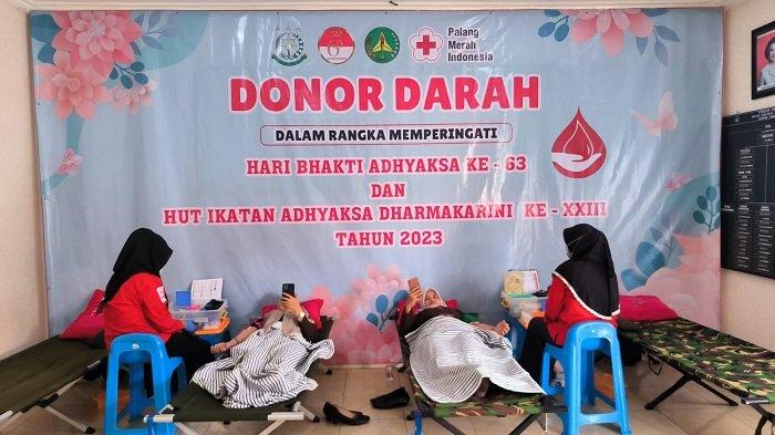 Sambut Hari Bhakti Adhyaksa ke-63, Kejari Tanahlaut Laksanakan Donor Darah