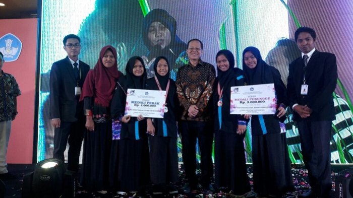 Hebat, Garuda Yaksa Siap Produksi Massal Alarm Infus Karya Santriwati Ponpes Darulhijrah