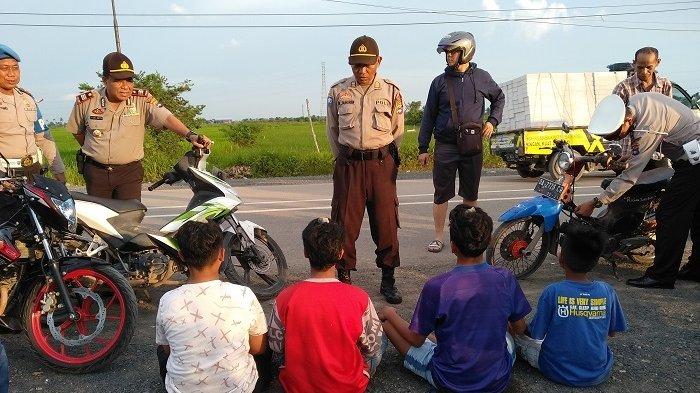 Digerebek Polisi, Pebalap Liar di Banjarmasin Langsung Kocar-Kacir, 4 Pelajar dan Motor Diamankan