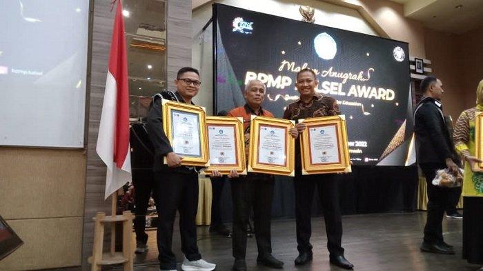 BPMP Award Kalsel, Disdikbud Kabupaten Balangan Raih Tiga Penghargaan