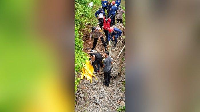 Tewas Tertindih Beton Eks Jembatan di Rantau Bujur Banjar, Identitas Pria Ini Masih Misterius