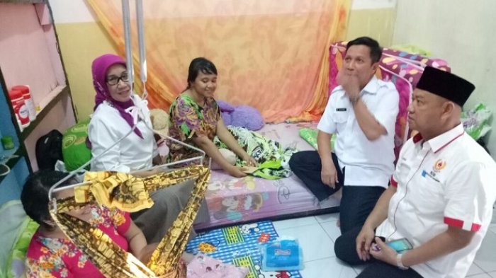 Relawan PMI Korban Lakalantas Ini Dibantu Gubernur Berobat ke Jawa Tengah