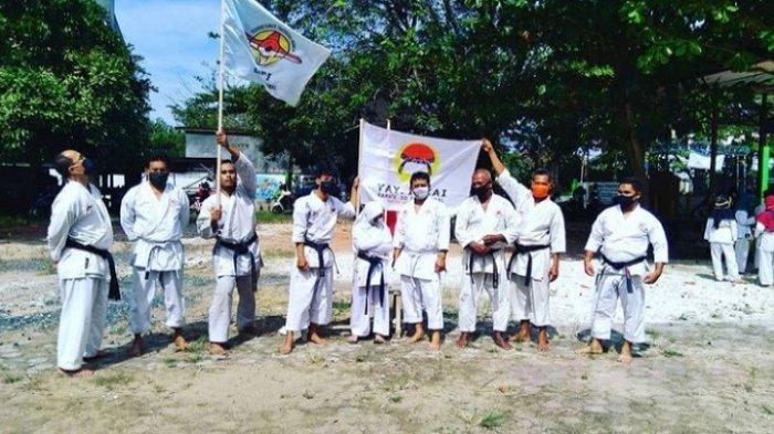 Raih 10 Emas, FKTI Kalsel Raih Juara Umum Piala Menpora