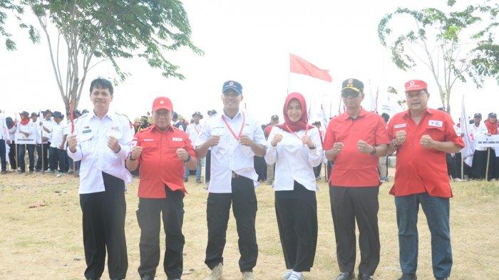 Unik Gelaran Temu Karya PMI di Pantai Takisung, ini yang Menarik