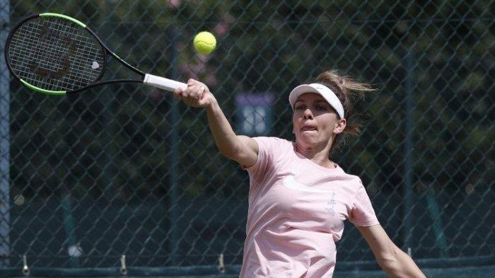Sempat Gugup Lalu Tak Enak Perut, Simona Halep Kalahkan Serena Williams & Juarai Wimbledon 2019