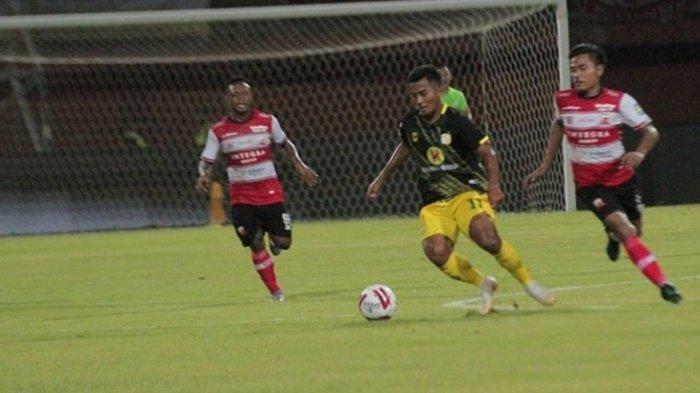 Jelang Kompetisi, Gelandang Muda Barito Putera Ferdyansyah Tingkatkan Porsi Latihan