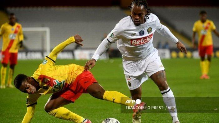 Lini Tengah Mourinho Kian Ngeri, AS Roma Buka Jalan Gelandang PSG, Sanches Ditukar Nemanja Matic