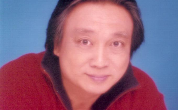 Notaris Ini Bergelar Dr Ir SH MKn SE MBA MM MSi CPM