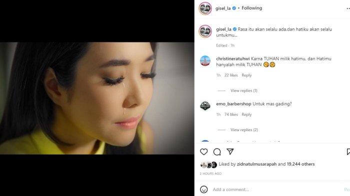 Pamer Wajah Berlinang Air Mata sambil Tuliskan Kalimat Pilu, Gisel Pancing Reaksi dari Gading Marten