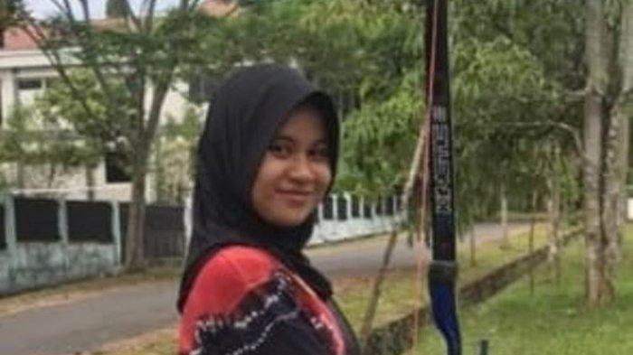 Gladys Pink Reghina, Model dan Penari dari Banjarbaru yang Berprestasi di Olahraga Panahan