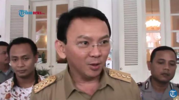 Mau Potong Tunjangan PNS, Tapi Ahok Tidak Tahu Kapan Pegawainya Main Game