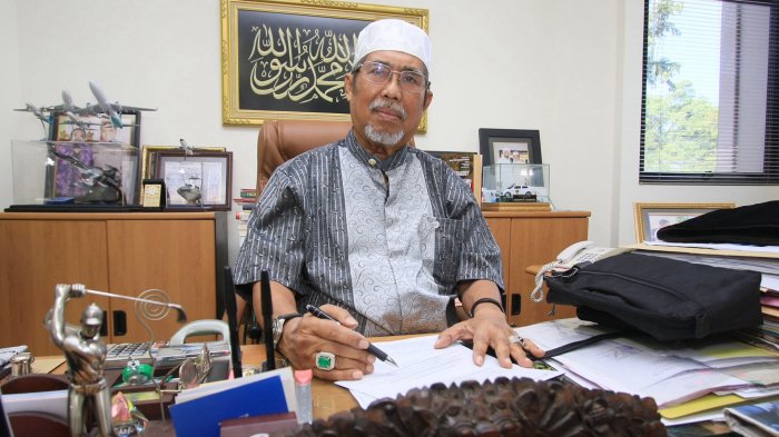 Jatuh Bangun H Gusti Pangeran Rusdi Effendi AR : Sambil Kuliah Cari Penghasilan Jadi Tukang Dekor