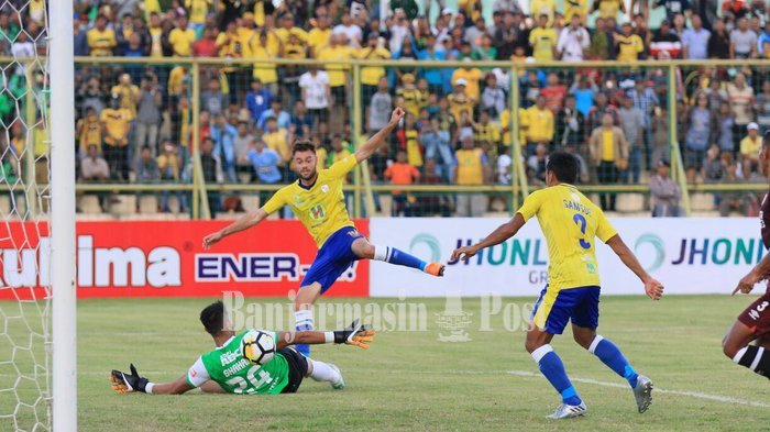 Hasil Akhir Barito Putera vs PSM Liga 1 2018 - Skor  2-1, Gol Cantik Menit Akhir Matias Cordoba