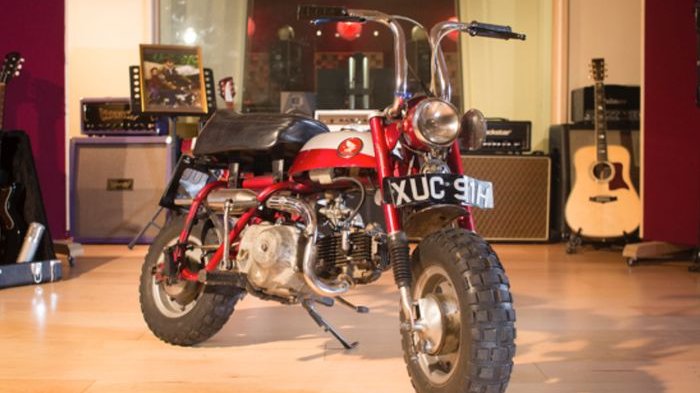 Motor Honda Monkey Milik John Lennon The Beatles Dilelang, Harganya Bikin Takjub!