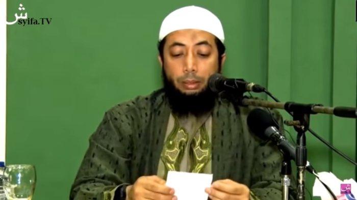 Hukum Sholat Tahajud Usai Tunaikan Tarawih di Bulan Ramadhan 2024, Ini Kata Ustadz Khalid Basalamah