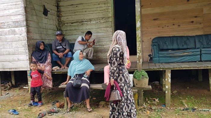 Kebakaran Sungairiam Tanahlaut Kalsel, Husaini dan Istri Sedang Berjualan di Lokasi Pengantinan