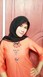 Galuh HSS ini Senang Memakai Baju Tunik karena Bisa Tampil Lebih Gaya