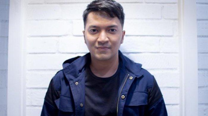 Kecelakaan Fatal Dialami Penyanyi Ihsan Tarore Jelang Muharram, Kondisi Mantan Kekasih Denada Kini