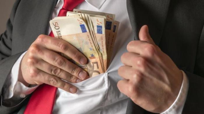 Tercantum di DCS KPU, ICW Temukan 24 Eks Koruptor Jadi Bacaleg DPRD