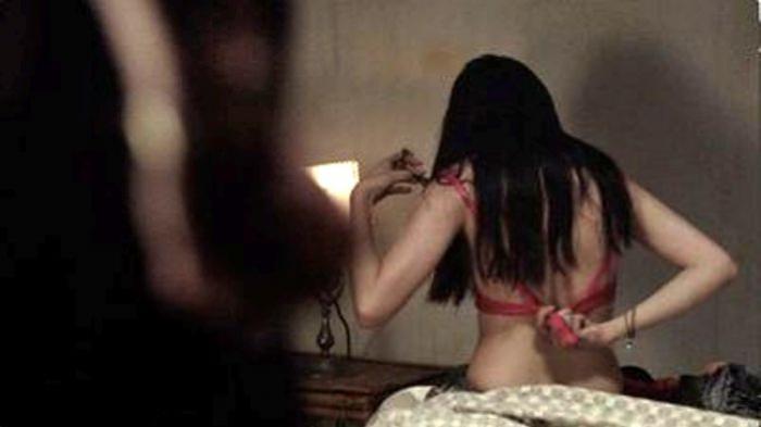 Pria Ini Kaget dan Sangat Malu Saat Bercumbu di Hotel Satpol PP Ungkap Identitas Asli Pacarnya