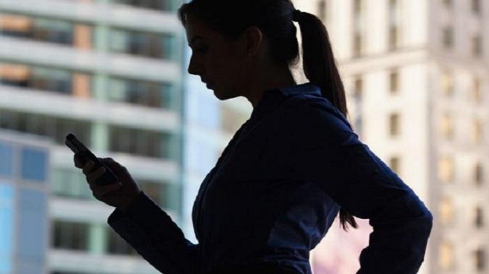 Kartel Tarif Pulsa SMS, Operator Selular Didenda Puluhan Miliar Rupiah