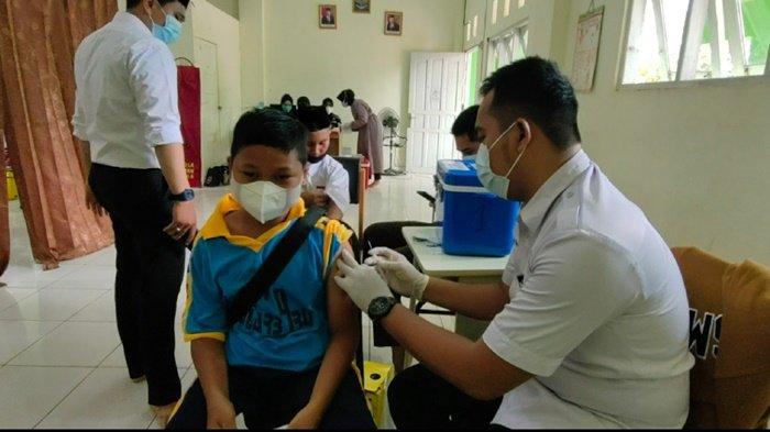 Vaksinasi Anak di Banjarbaru, Kadinkes : Peran Penting Sekolah Diperlukan Untuk Memberikan Pemahaman