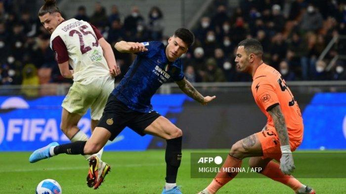 Inter Milan Ngamuk Hajar Salernitana Lautaro Hattrick Nerrazurri Rebut Posisi Puncak Liga Italia