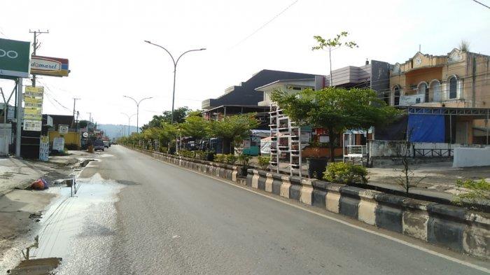 Pilkada Tanahbumbu 2020, Jalan Raya Lengang di Bumi Bersujud, Warga Memilih ke TPS